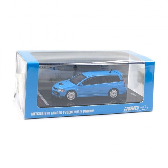 Inno 64 Mitsubishi Lancer Evolution IX Wagon Azul