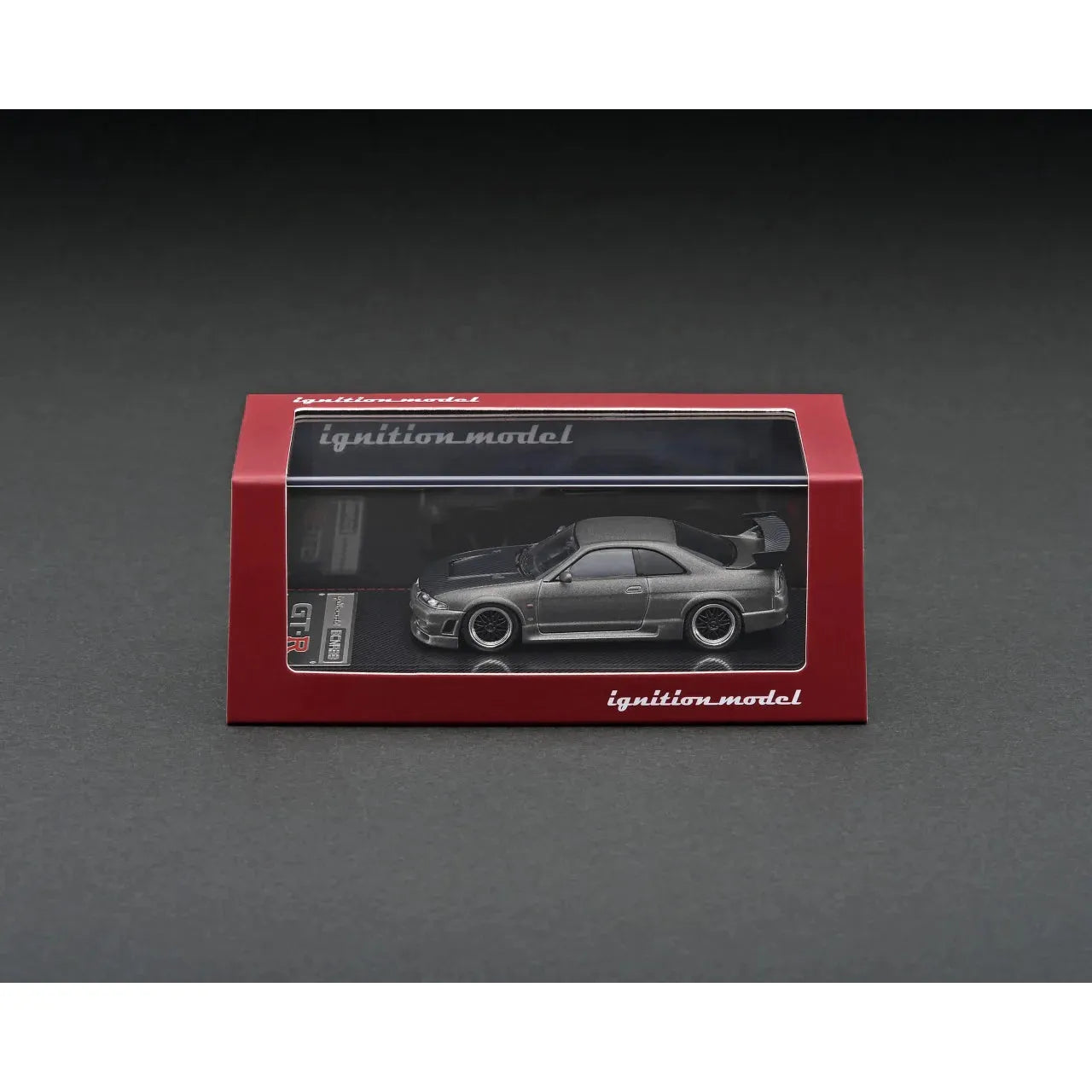 Ignition Model Nissan Nismo R33 GT-R 400R (Gris titanio)