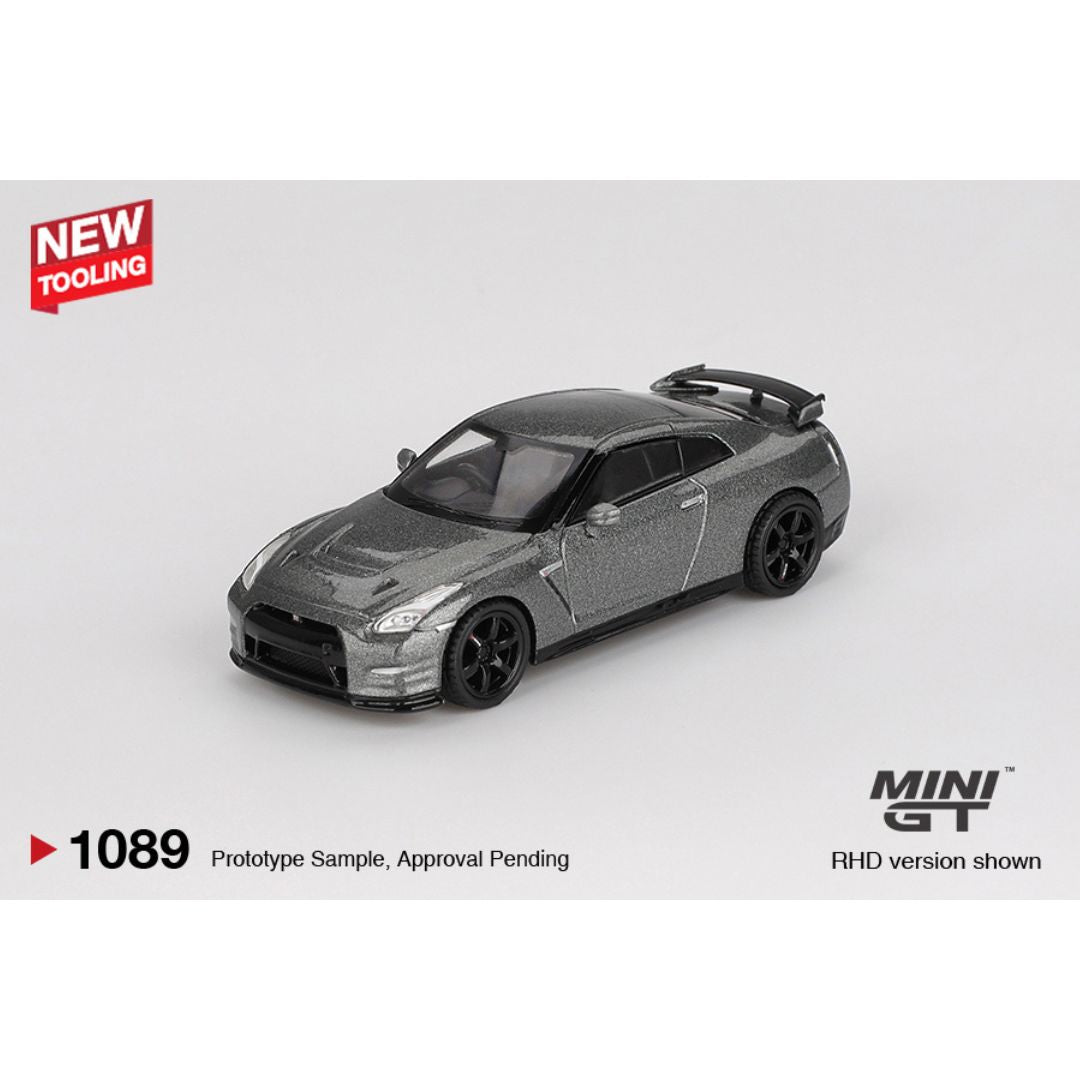 Mini GT Nissan GT-R 2013 Dark Metal Gray (NISMO R35 CRS Version) - 1089