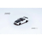 Inno 64 Nissan GT-R (R35) NISMO Blanco