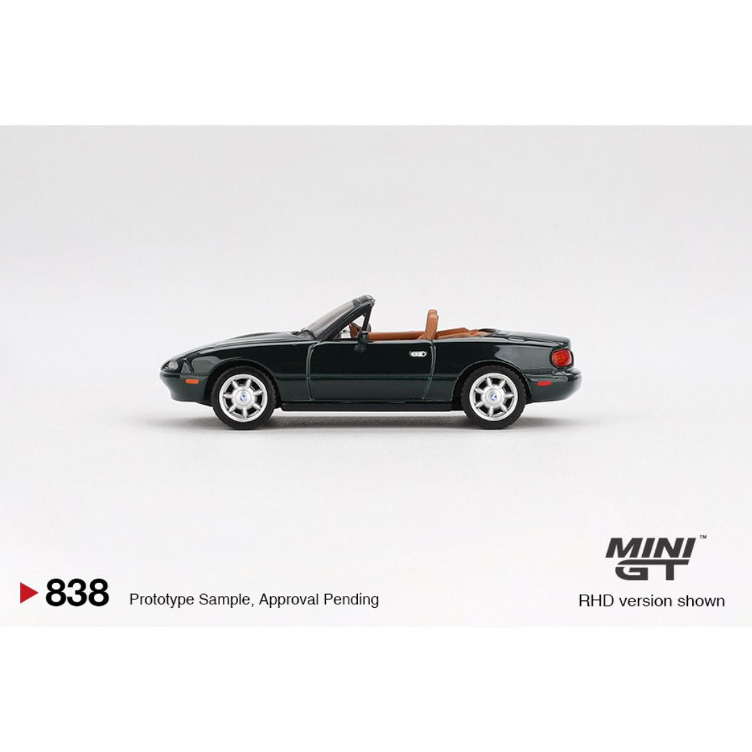 Mini GT Eunos Roadster V-Special - 838
