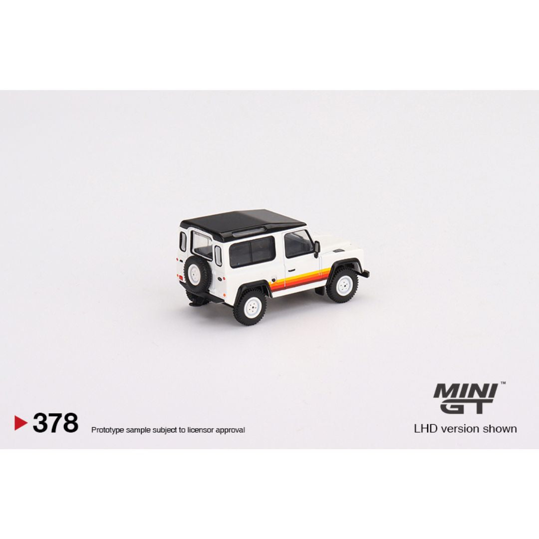 Mini GT Land Rover Defender 90 Wagon - 378