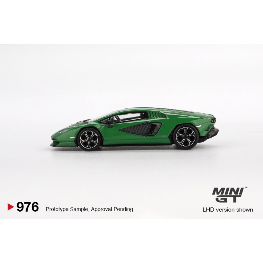 Mini GT Lamborghini Countach LPI 800-4 Verde Medio - 976