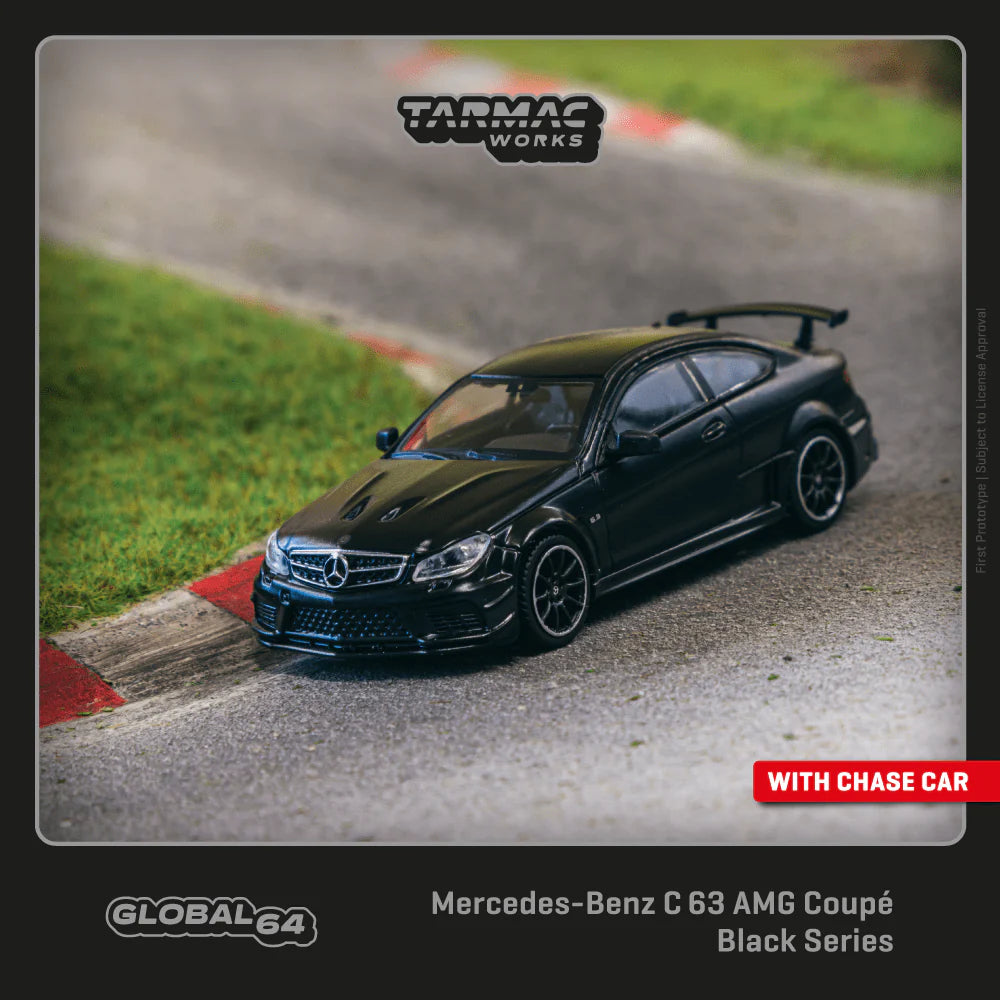 Tarmac Works Mercedes-Benz C 63 AMG Coupé Black Series