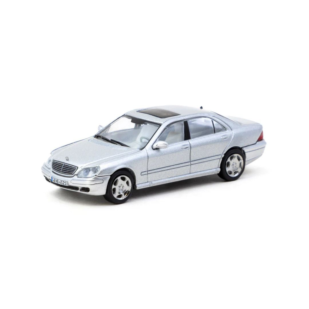 Tarmac Works Mercedes-Benz S-Class Brilliant Silver Metallic