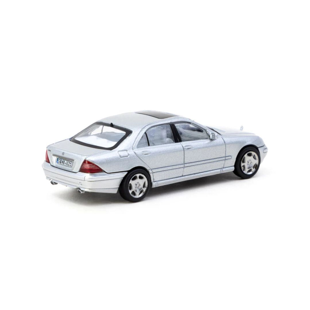 Tarmac Works Mercedes-Benz S-Class Brilliant Silver Metallic