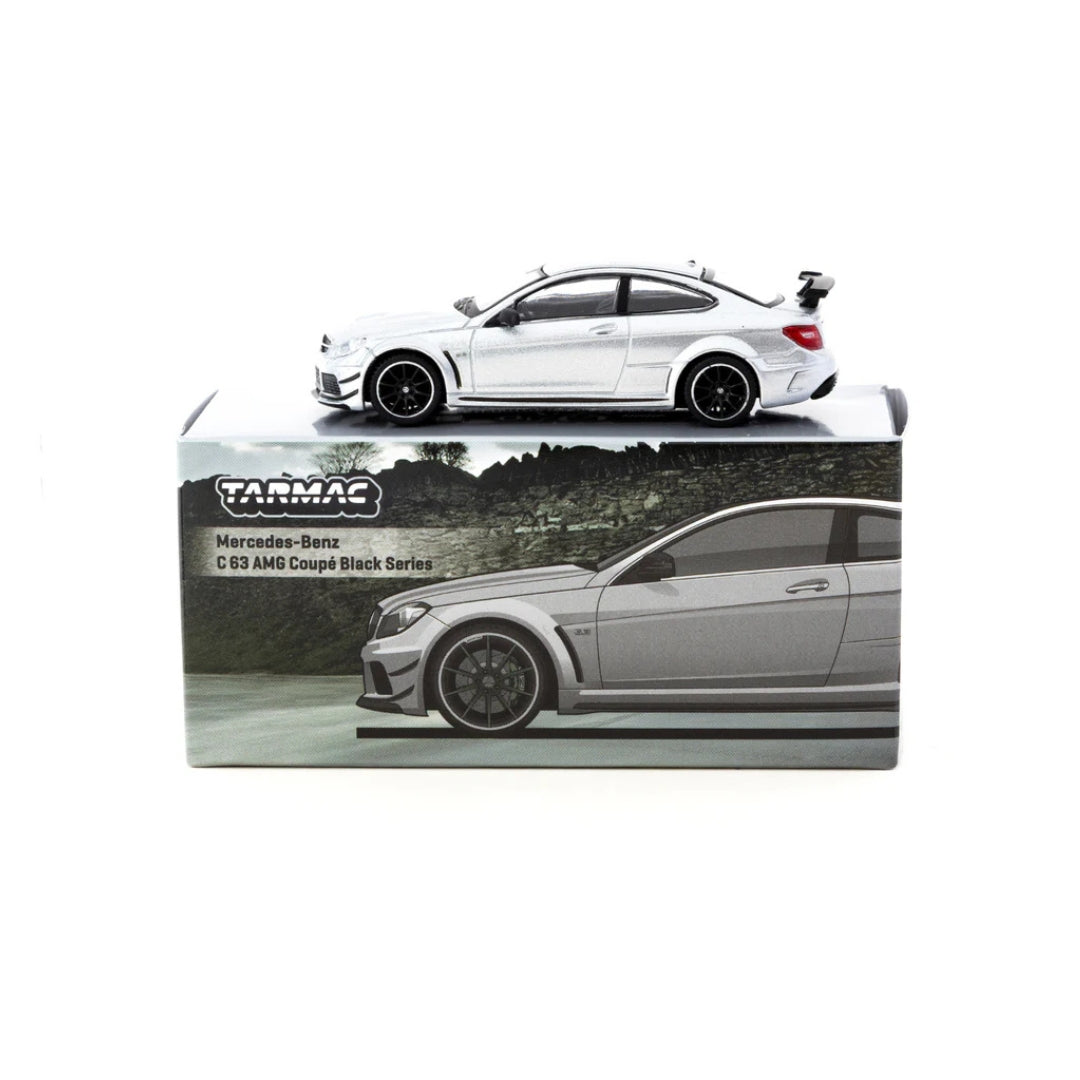 *EN CAMINO* Tarmac Works Mercedes-Benz C 63 AMG Coupé Black Series Silver Metallic