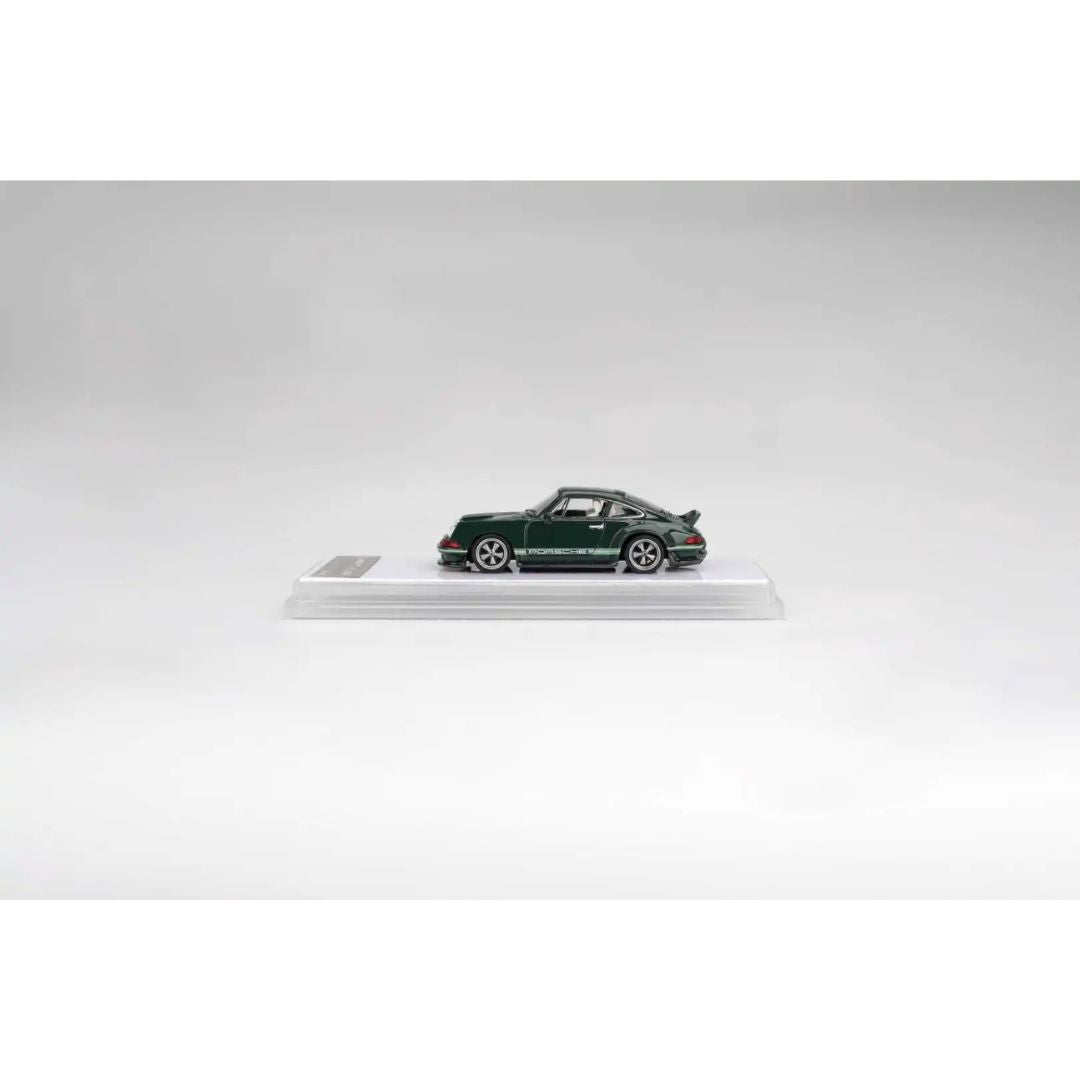 *PRE-ORDER* Zincit Model Singer DLS Oak Green Metallic | 2025 Auto Passion Alliance (APA)