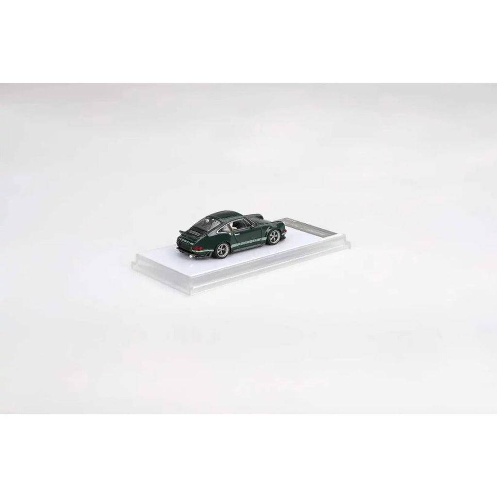 *PRE-ORDER* Zincit Model Singer DLS Oak Green Metallic | 2025 Auto Passion Alliance (APA)
